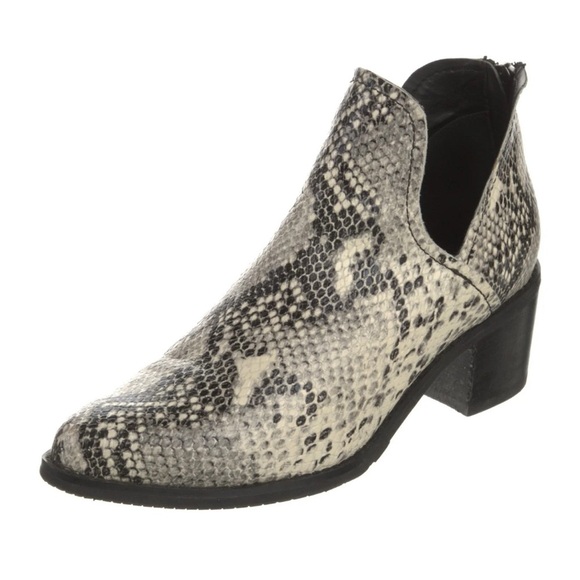 Blondo Shoes - Blondo | Snakeskin Chelsea Botties